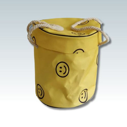 Rangement-jouet-jaune-sourire-dessin