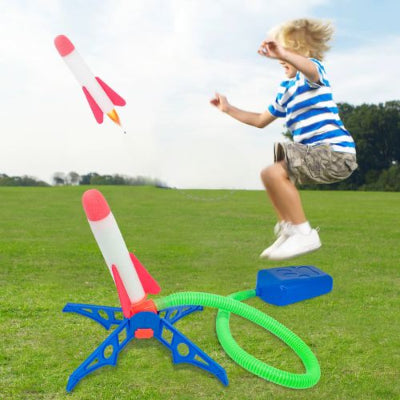 jeu de lanceur de fusées pour enfant à l’extérieur
