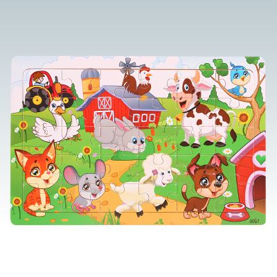  puzzle en bois enfant avec vache, mouton, coq, chien et tracteur devant une ferme