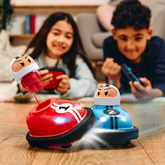 voiture-télécommandée-enfant-tamponneuse